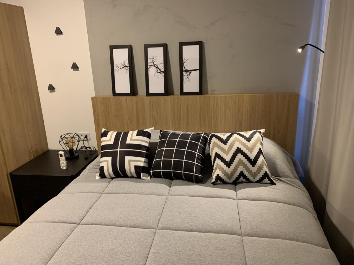 Studio Luxo Casal - - Ayn009 *